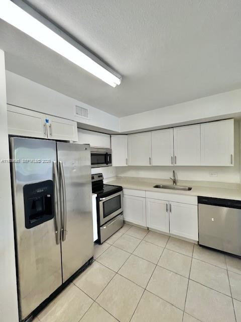 Charming 2-bedroom, 1-bath apartment with a beautiful view! This cozy and well-maintained unit offers a bright living space with plenty of natural light and a functional layout. Enjoy peaceful views right from your windows, adding a relaxing touch to everyday living. Located in a desirable community with great amenities including a swimming pool, kids playground, tennis court, and fully equipped gym. Perfect for first-time buyers,investors, and conveniently close to shopping, dining, and major roadways. Don’t miss this great opportunity!
