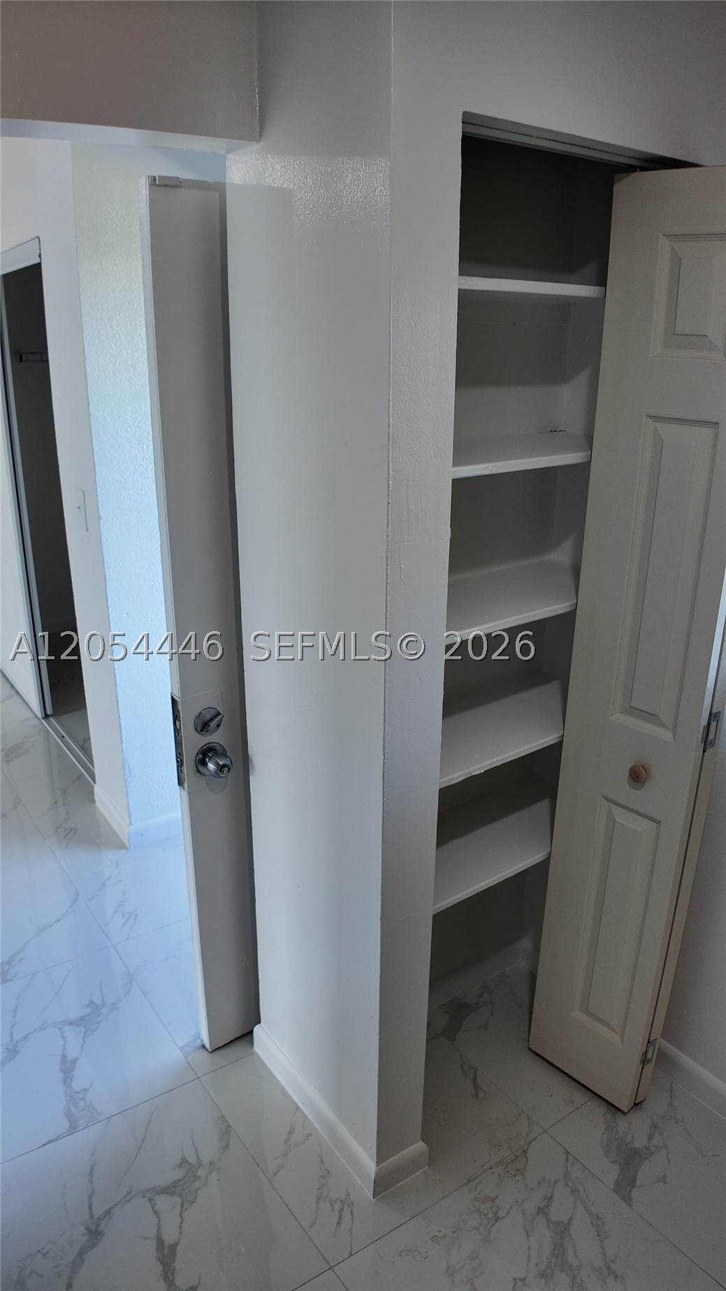 A A DOOLEY SUB - Residential Lease