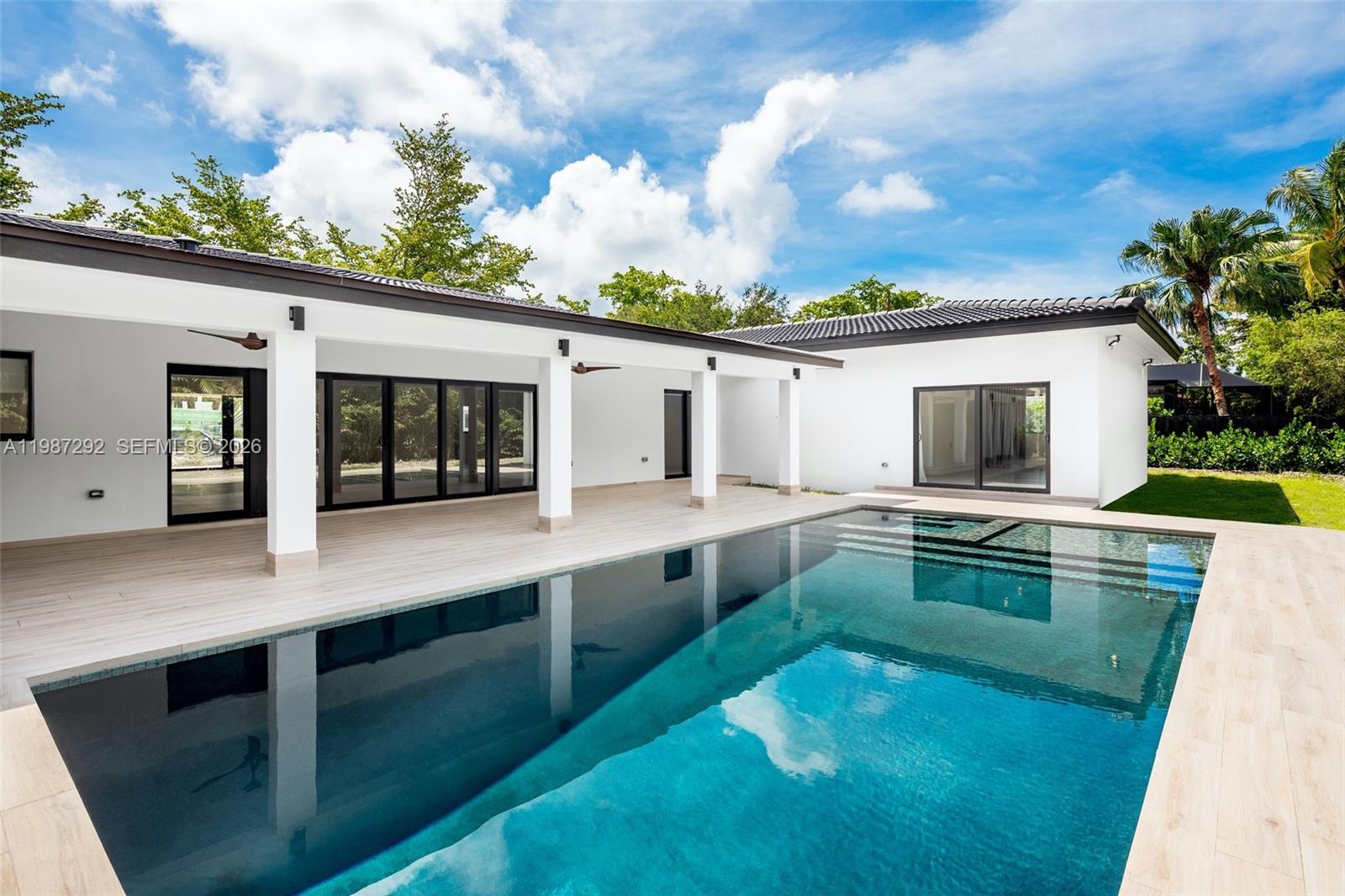 CUTLER BAY ESTATES - Residential