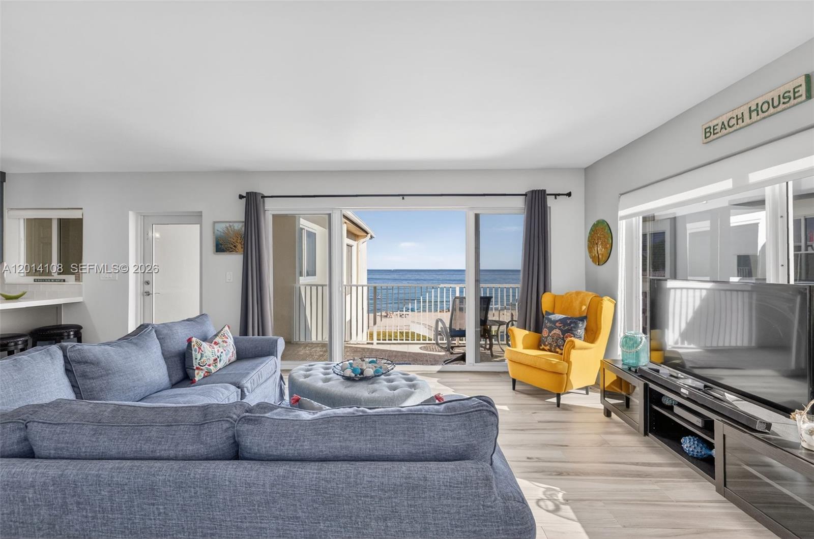 SHORELAND CO-OP - Residential