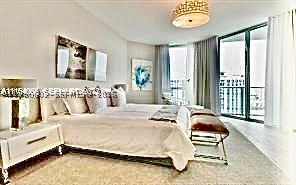 MARINA PALMS RESIDENCES S - Residential