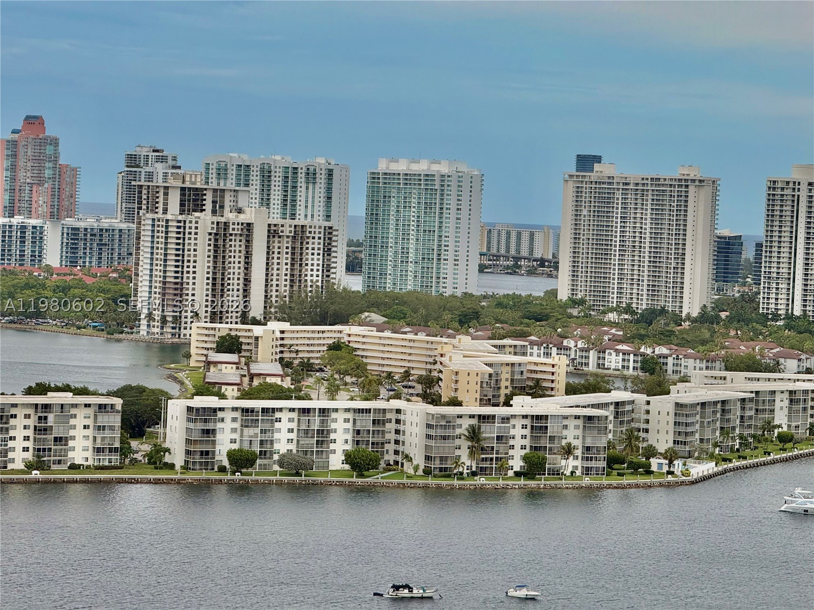 MARINA PALMS RESIDENCES S - Residential