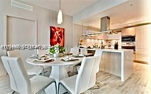 MARINA PALMS RESIDENCES S - Residential