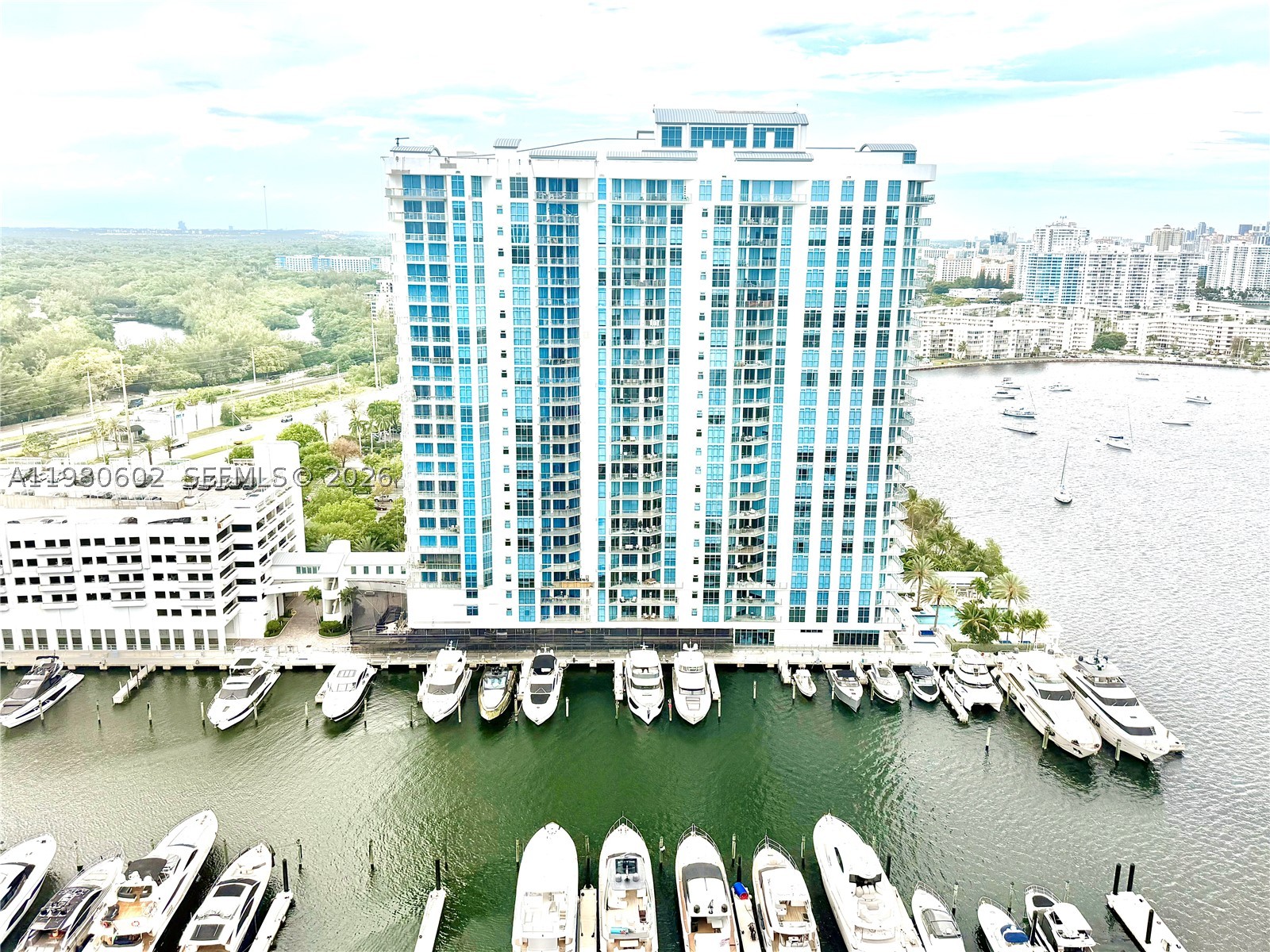MARINA PALMS RESIDENCES S - Residential