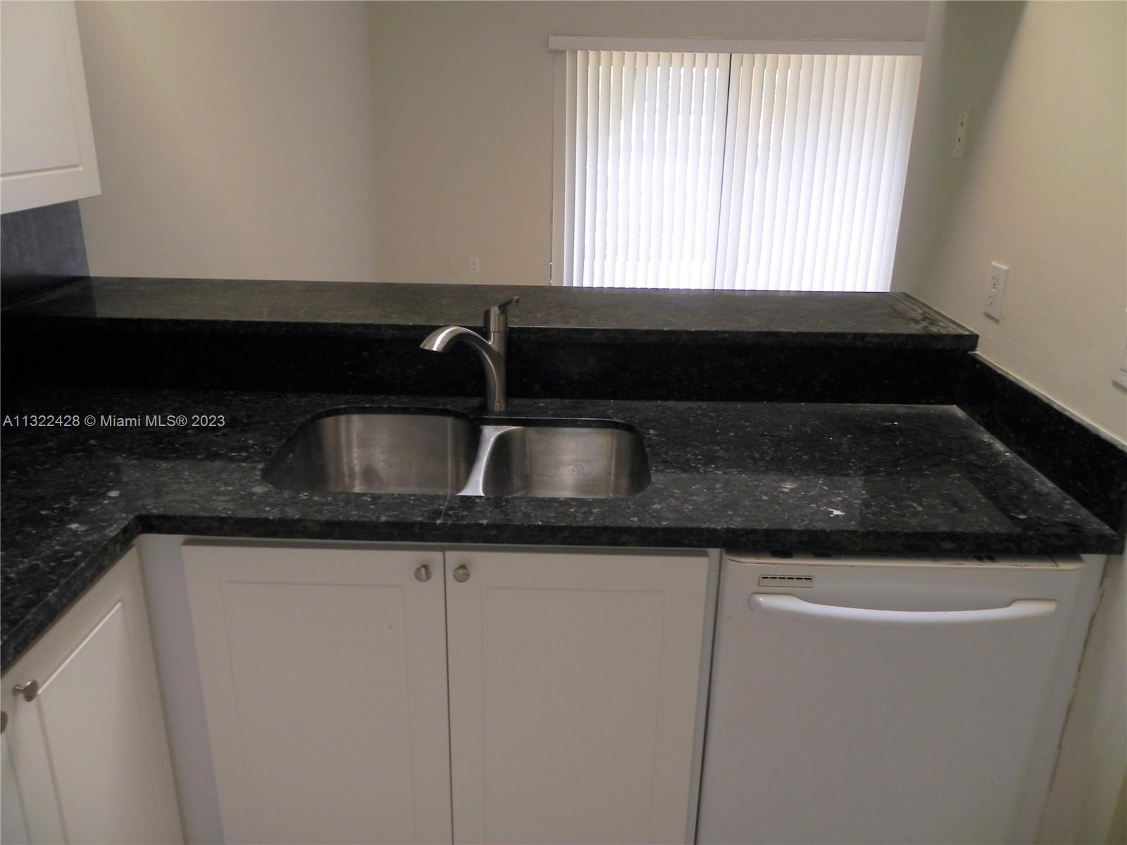 ATRIUM HOMES AT THE HAMMO - Residential Lease