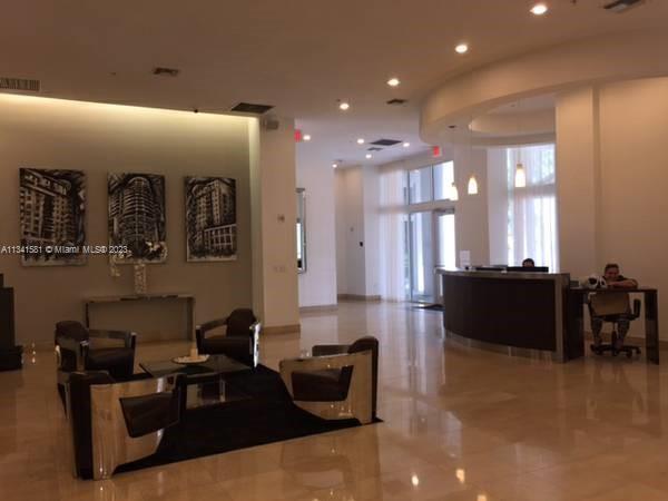 ALTOS DE MIAMI CONDO - Residential