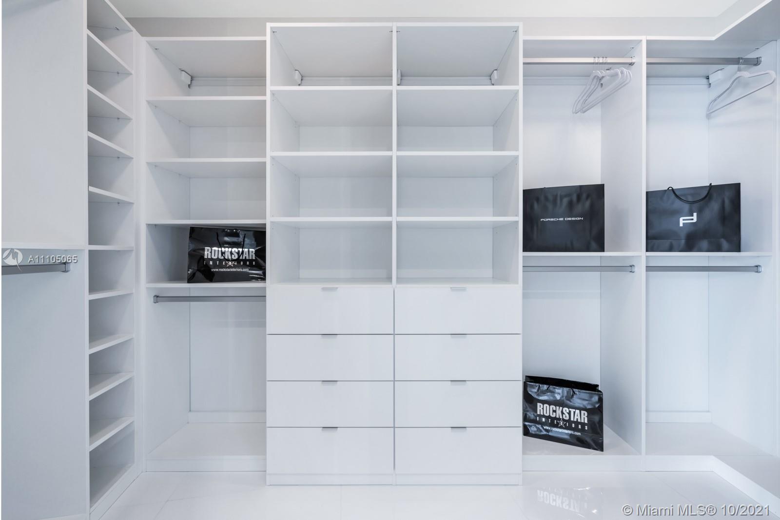 18555 COLLINS AVENUE COND - Residential