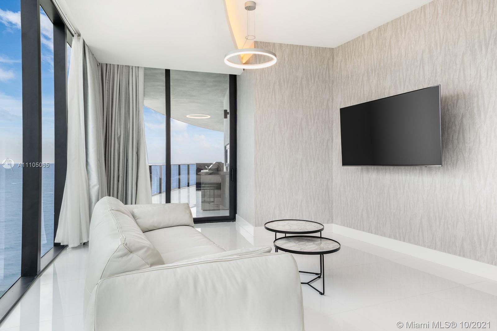 18555 COLLINS AVENUE COND - Residential