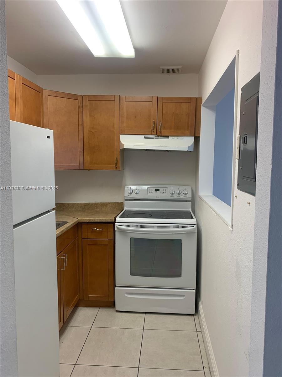 OCEAN DRIVE ESTATES CONDO - Residential