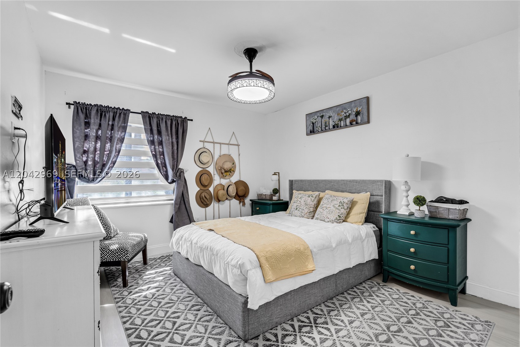 THE MOORS TOWNHOUSES - Residential