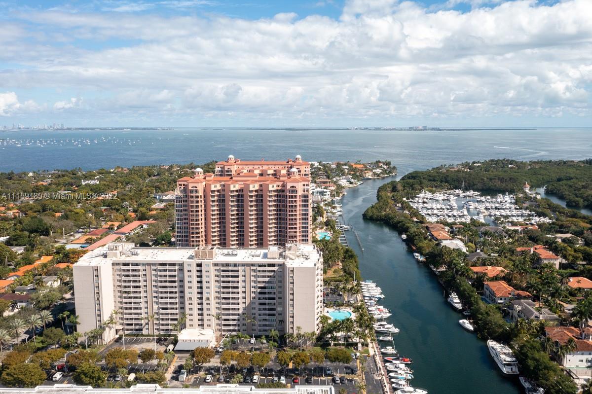 GABLES WATERWAY TOWERS CO - Residential