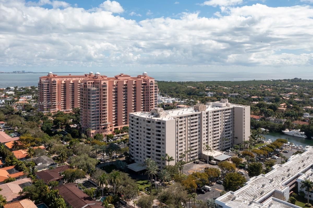 GABLES WATERWAY TOWERS CO - Residential