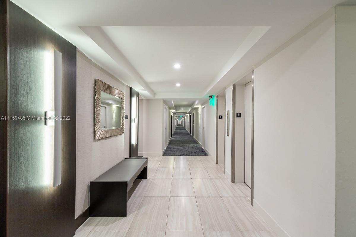 GABLES WATERWAY TOWERS CO - Residential