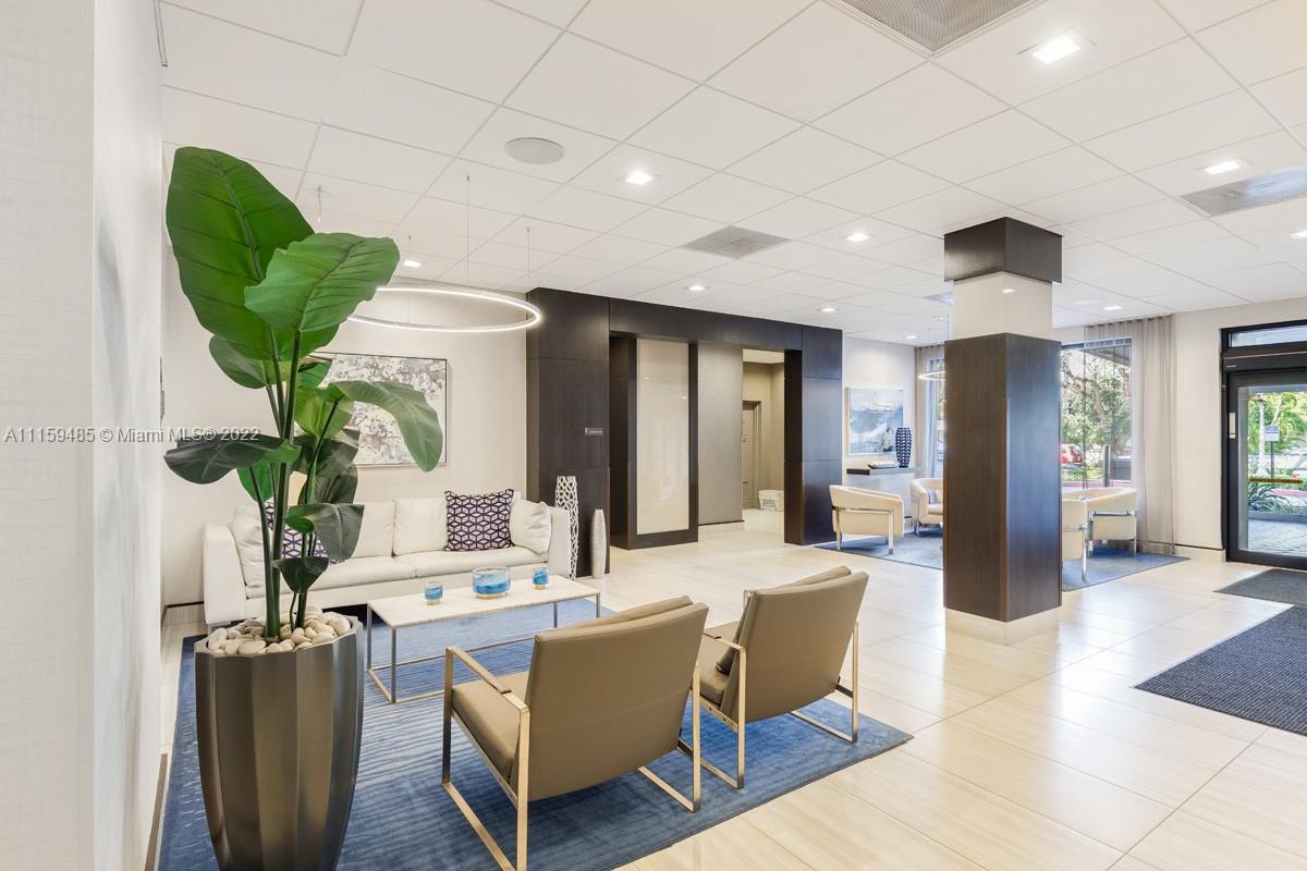 GABLES WATERWAY TOWERS CO - Residential