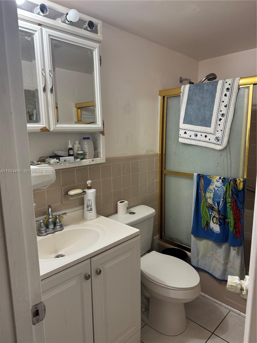 RO-MONT GARDENS ANDOVER B - Residential