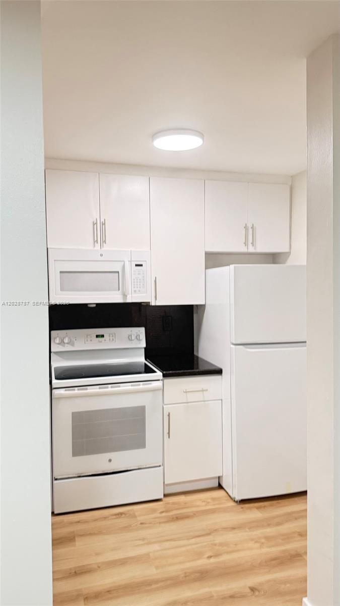 PARC VISTA CONDO - Residential Lease