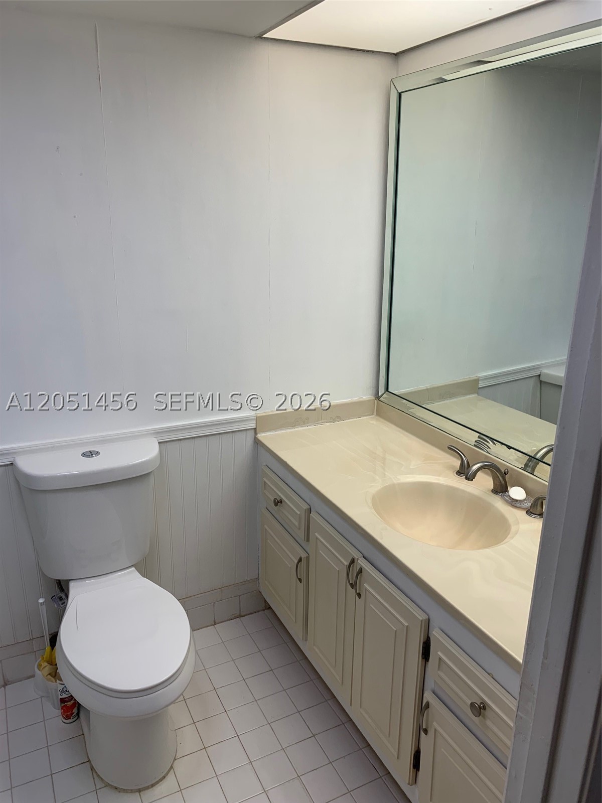 MARTINIQUE VILLAGE III CO - Residential Lease