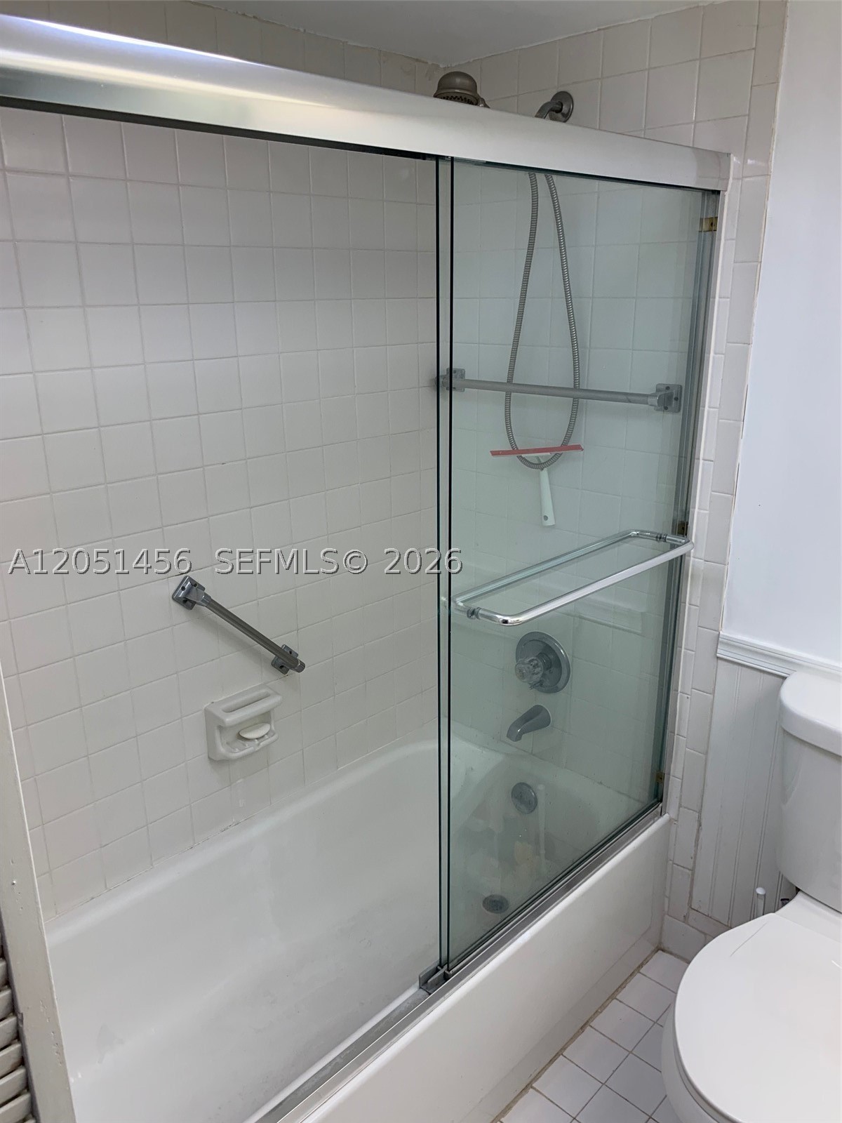 MARTINIQUE VILLAGE III CO - Residential Lease