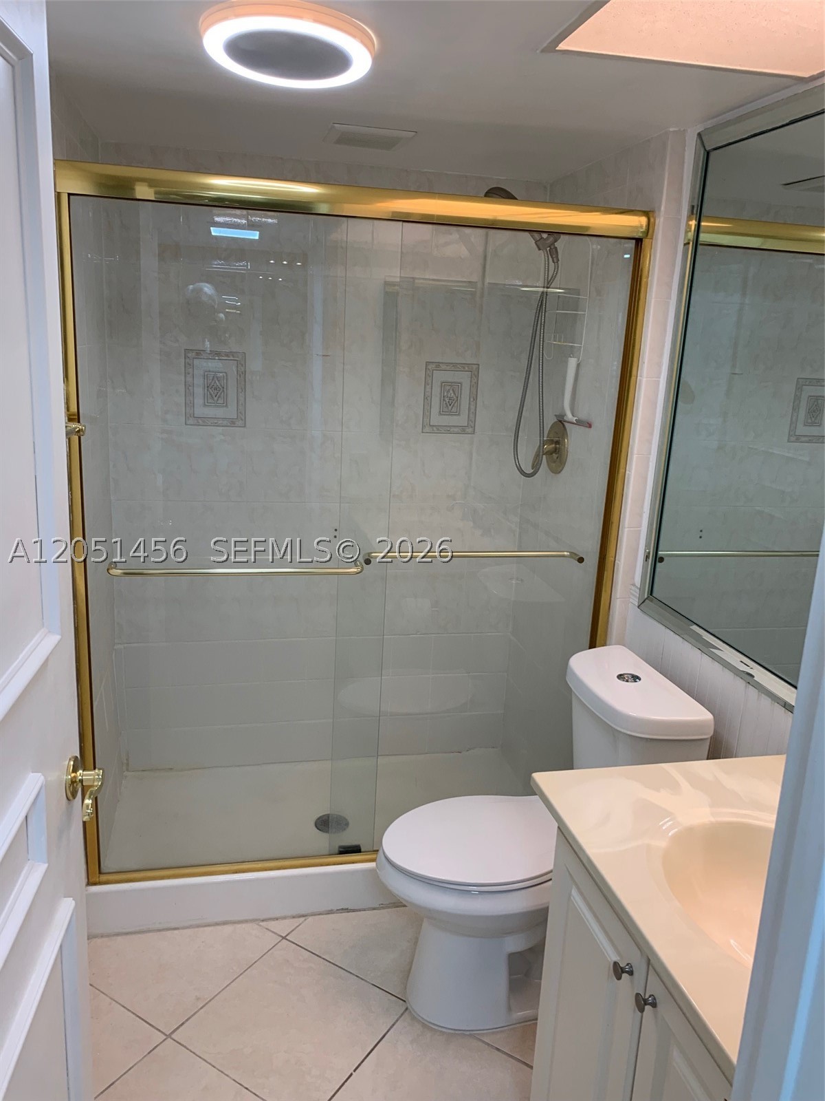 MARTINIQUE VILLAGE III CO - Residential Lease