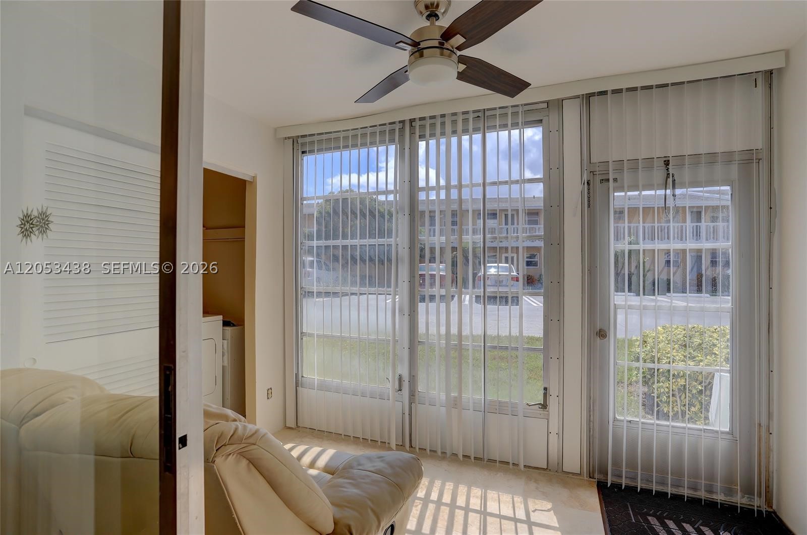 VILLAGE ROYALE CONDO 7 - Residential Lease