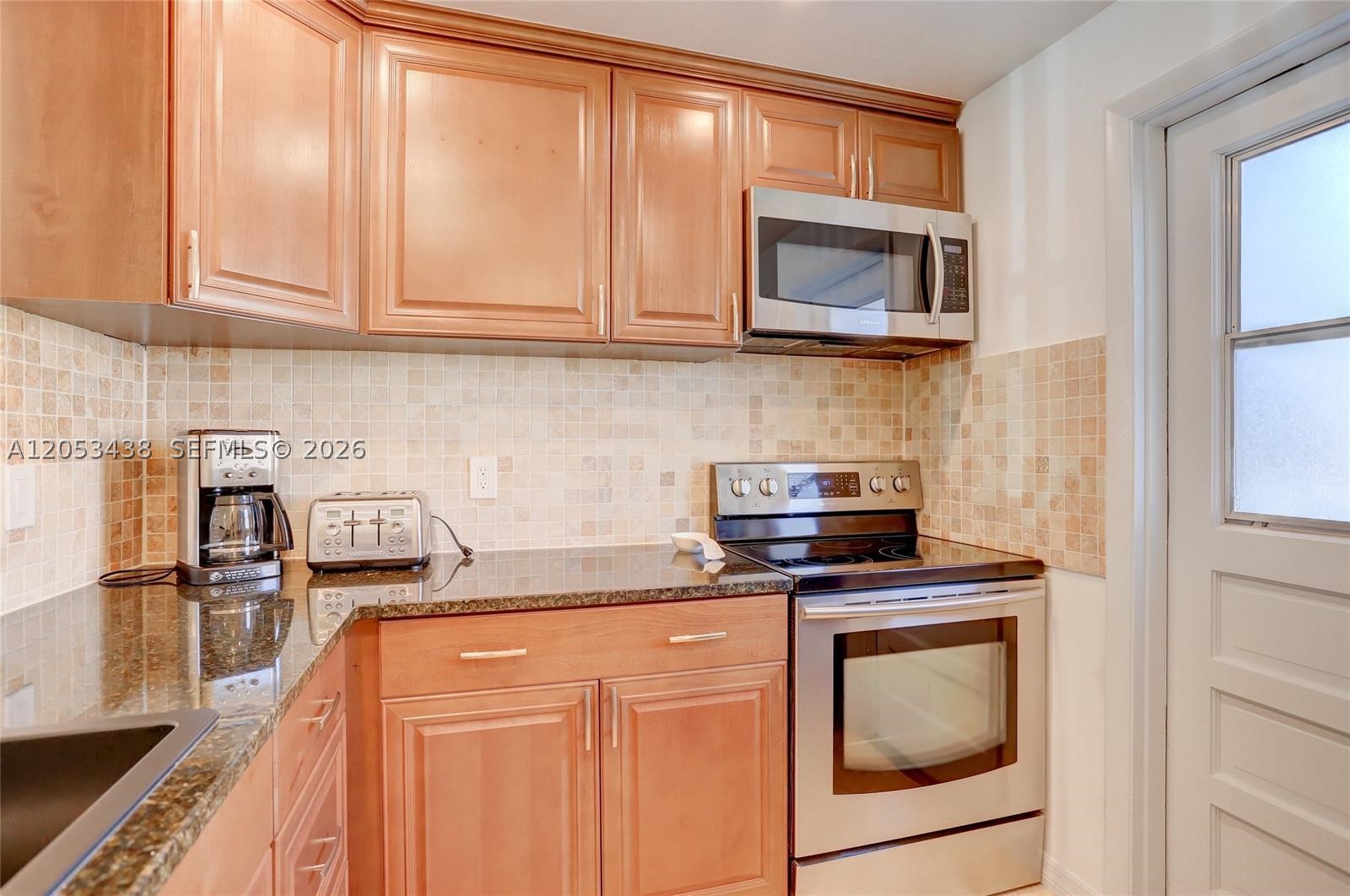 VILLAGE ROYALE CONDO 7 - Residential Lease