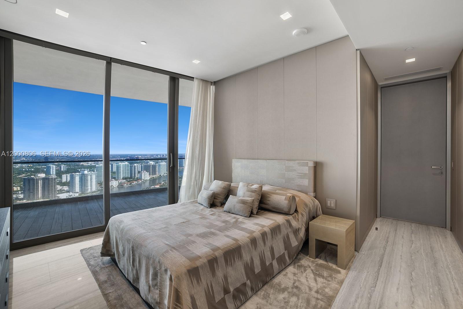 18975 COLLINS CONDO - Residential