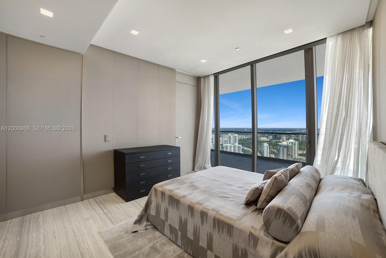 18975 COLLINS CONDO - Residential