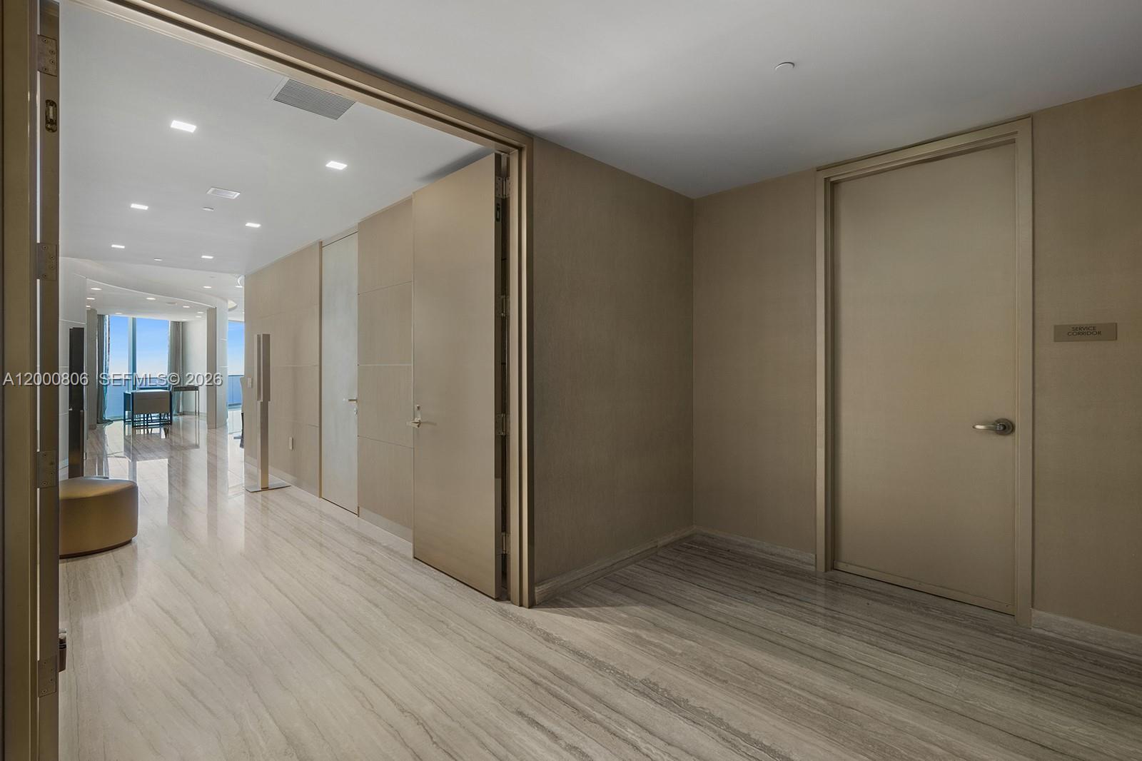 18975 COLLINS CONDO - Residential