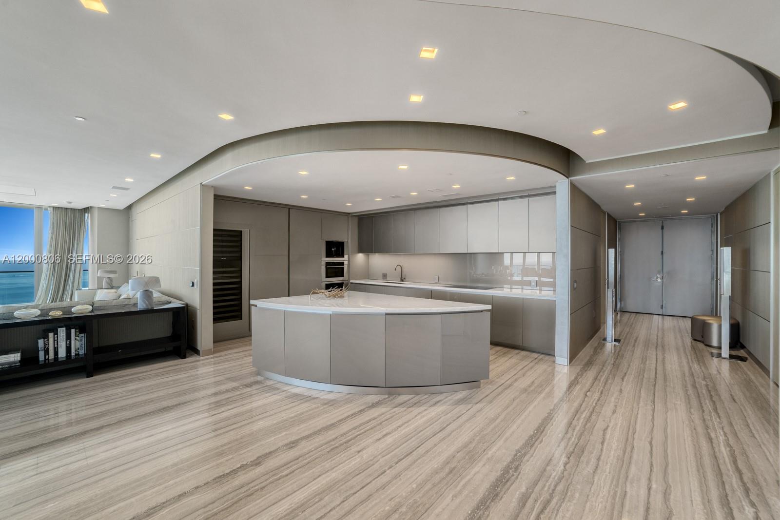 18975 COLLINS CONDO - Residential