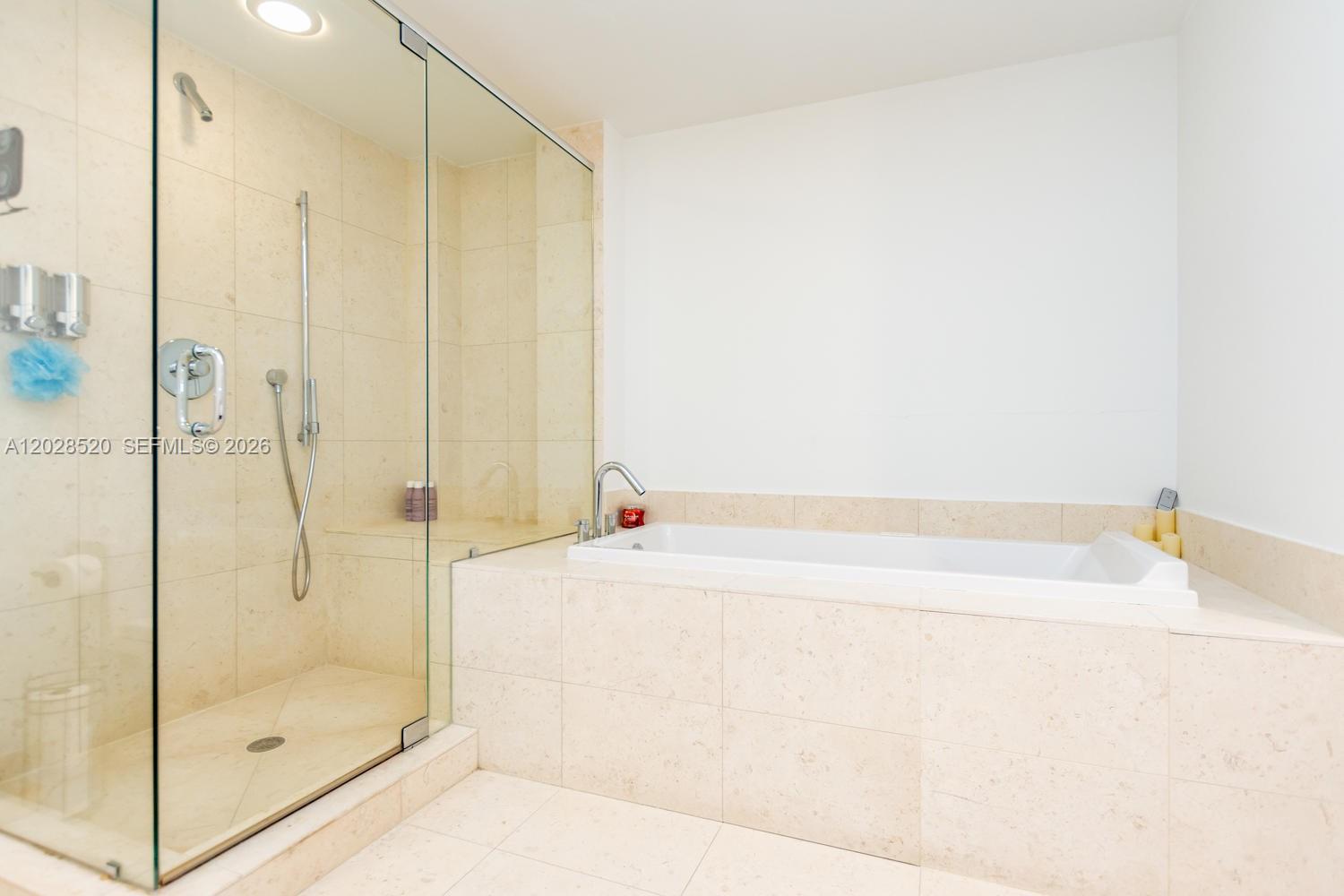 ICON BRICKELL - Residential Lease