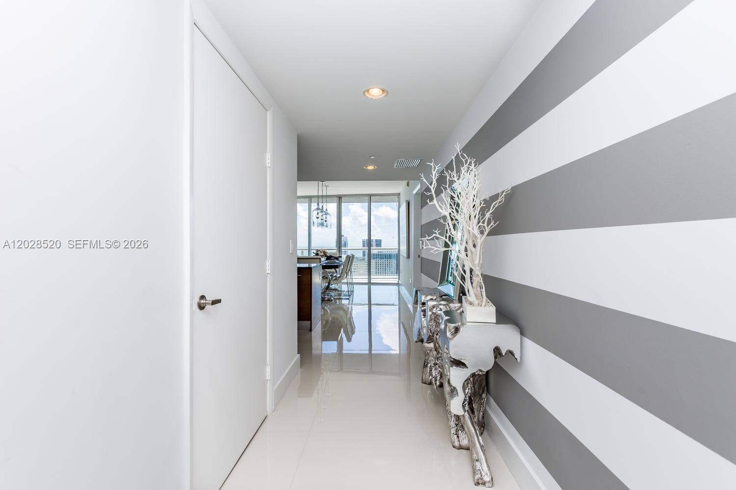 ICON BRICKELL - Residential Lease
