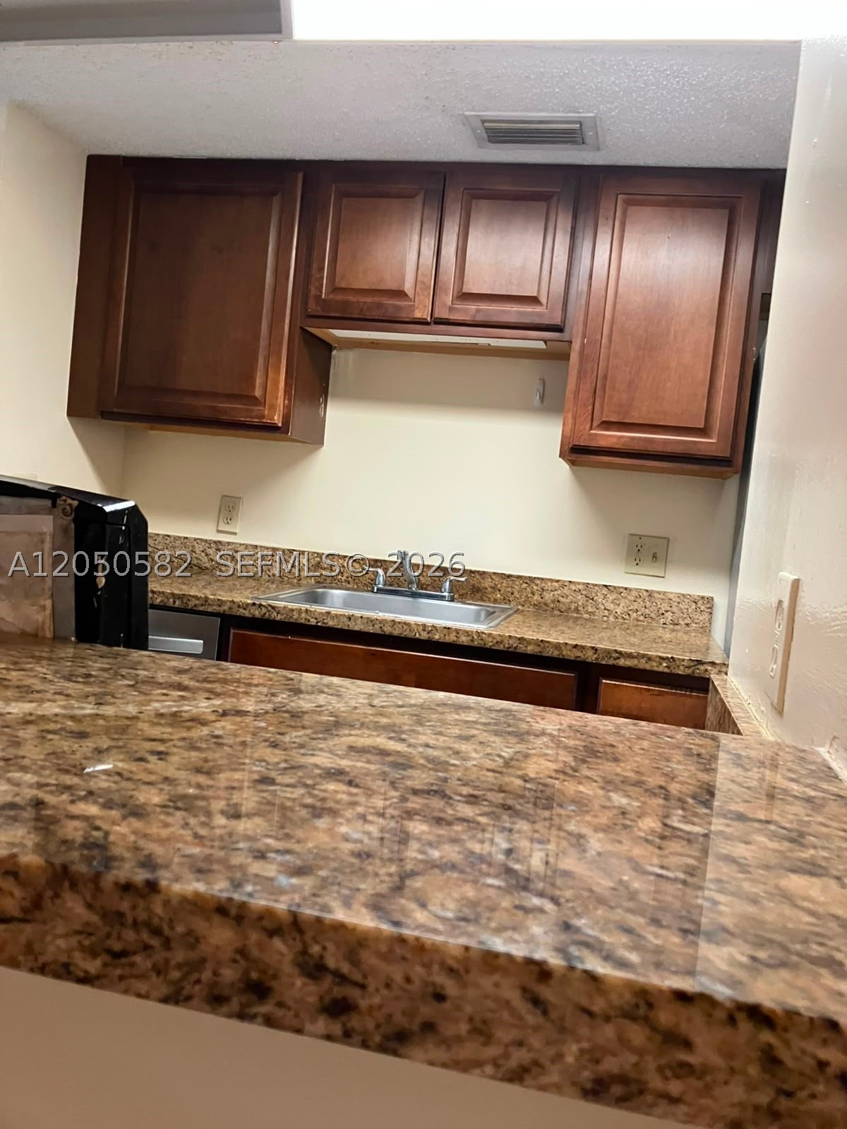 PALM AIRE GARDENS CONDO - Residential Lease