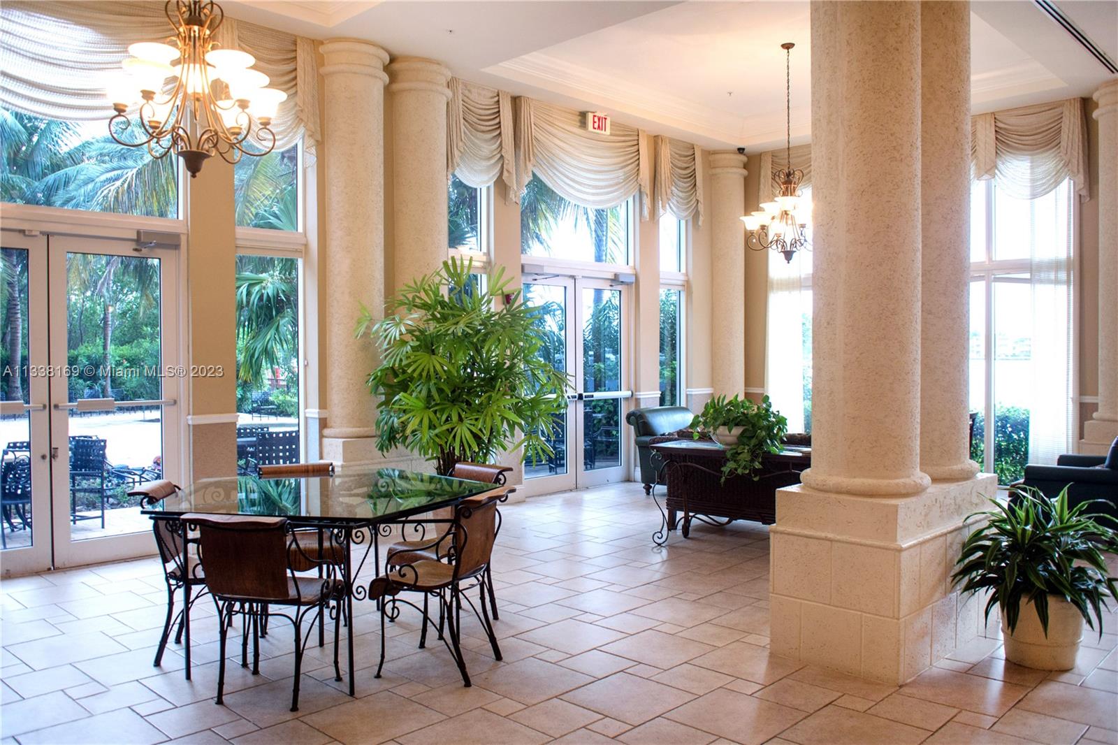 PORTO BELLAGIO CONDO - Residential Lease
