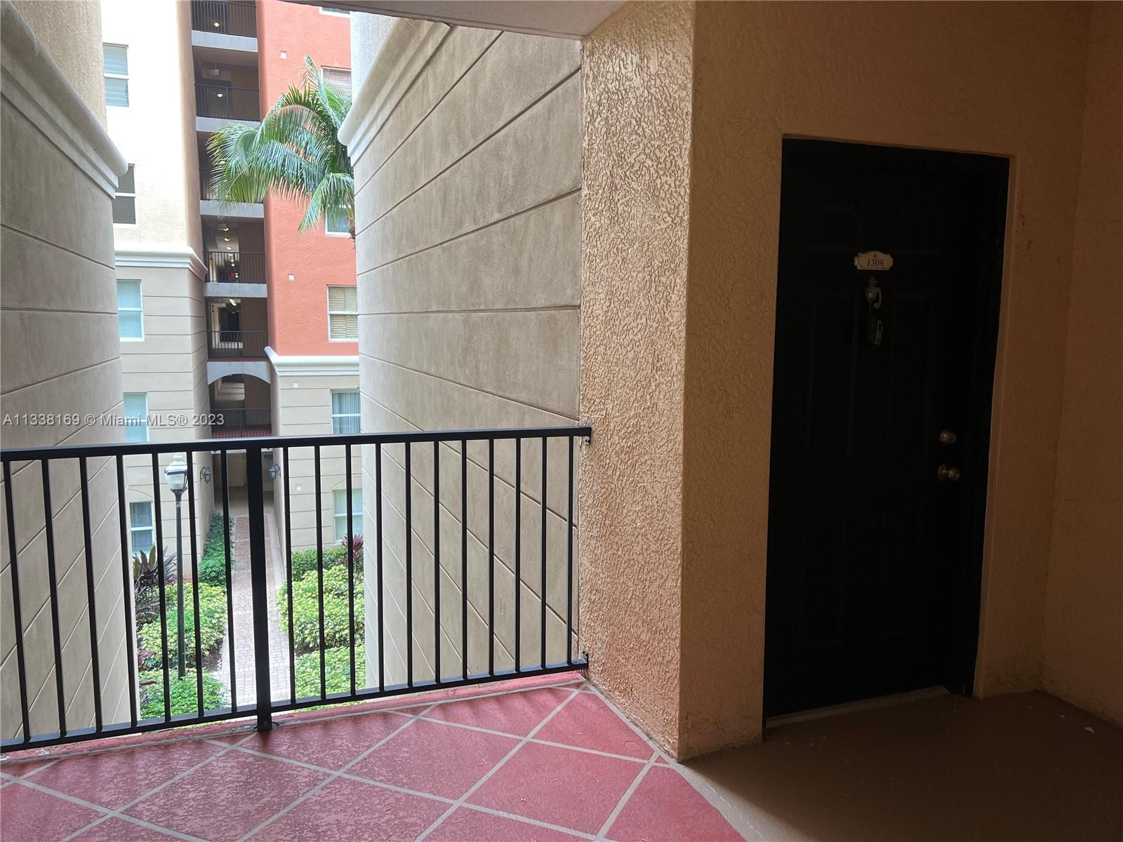 PORTO BELLAGIO CONDO - Residential Lease