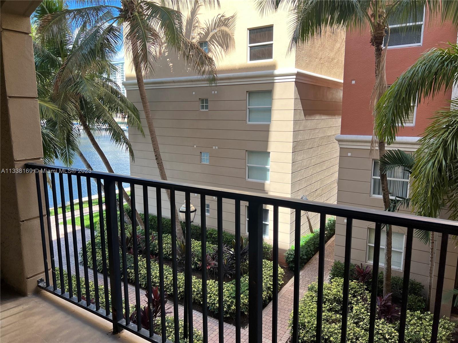 PORTO BELLAGIO CONDO - Residential Lease