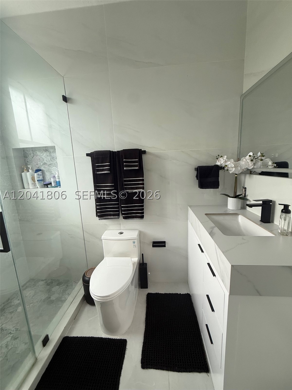 SHOMA HOMES SPLENDIDO CON - Residential