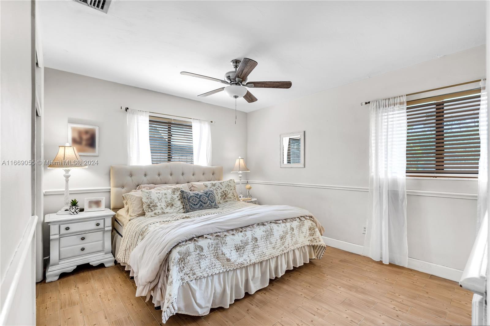 DARLINGTON MANOR - Residential