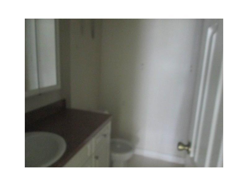 TALL TREES CONDO - Residential Lease