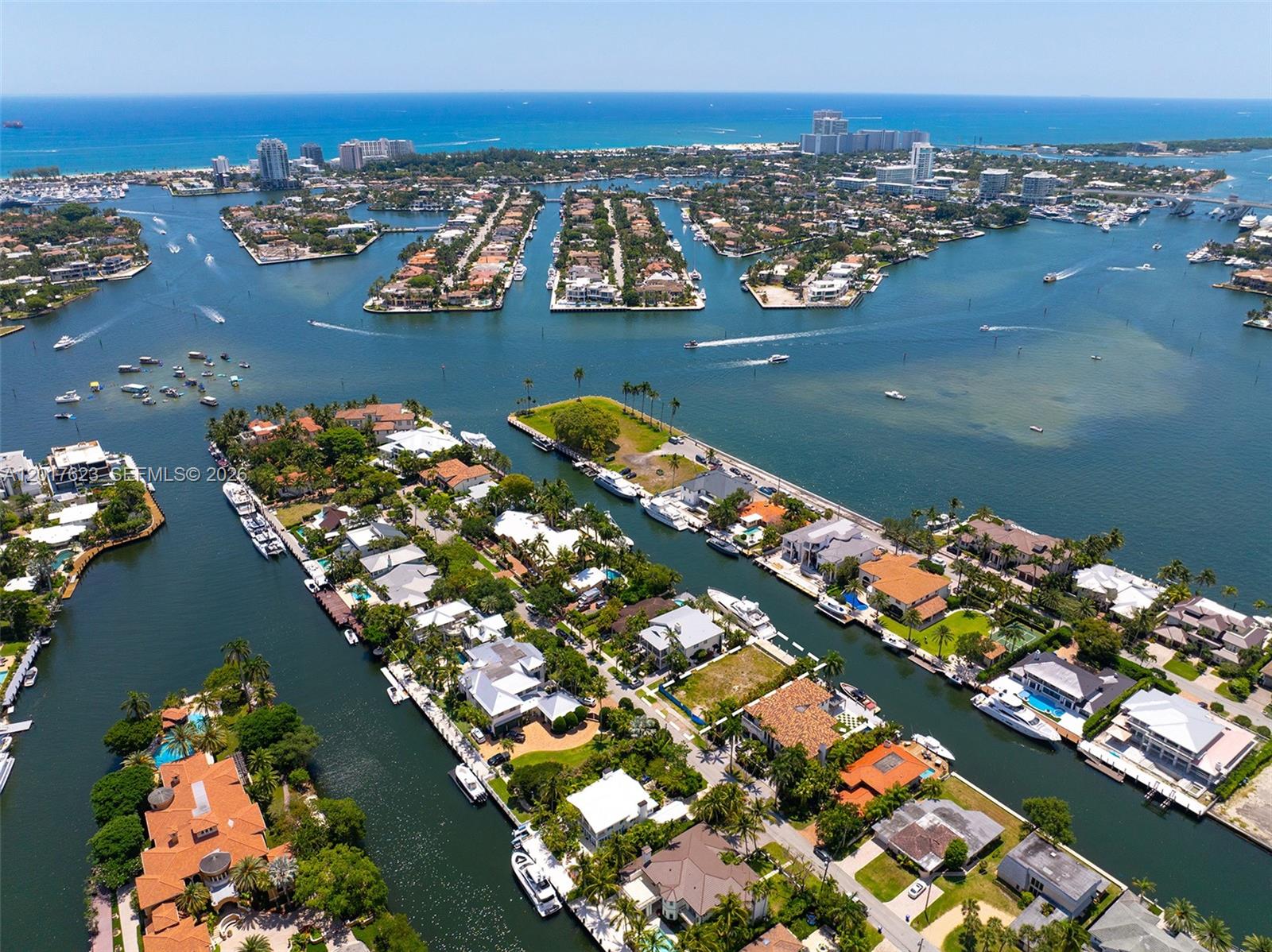 RIO VISTA ISLES - Land