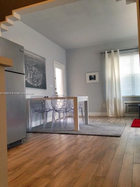 THE LESLIE CONDO - Residential