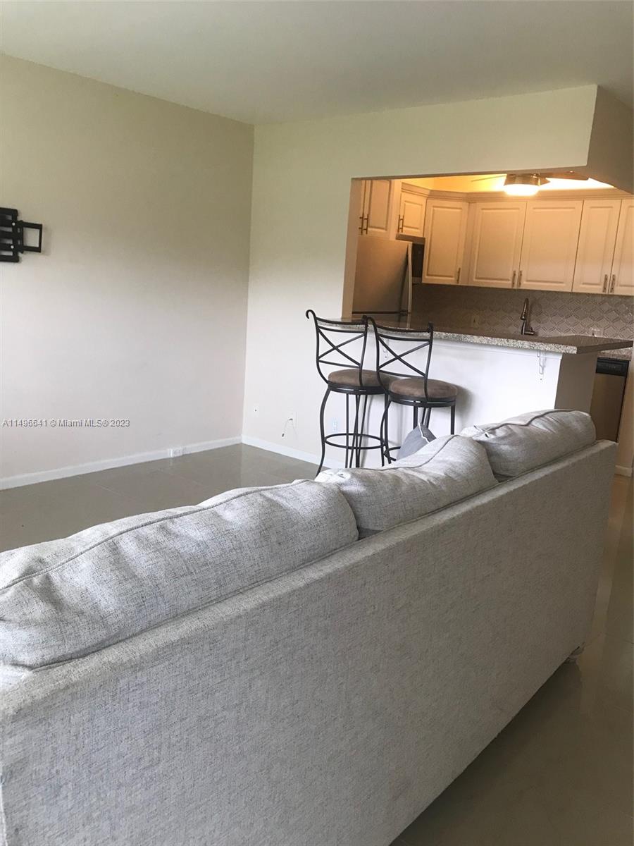 FANSHAW AT CENTURY VILLAG - Residential Lease