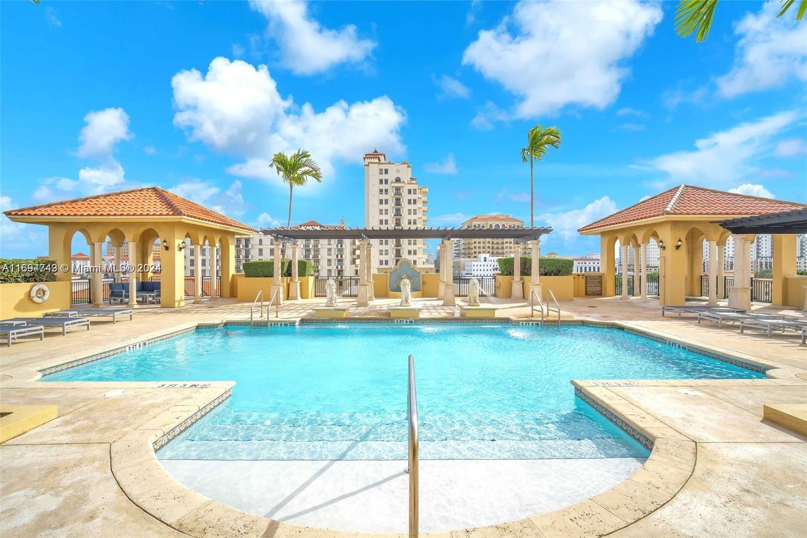 THE PONCE DE LEON CONDO - Residential