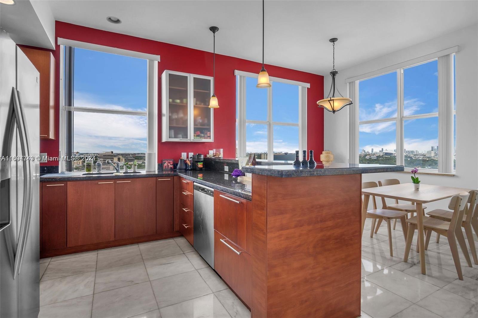 THE PONCE DE LEON CONDO - Residential