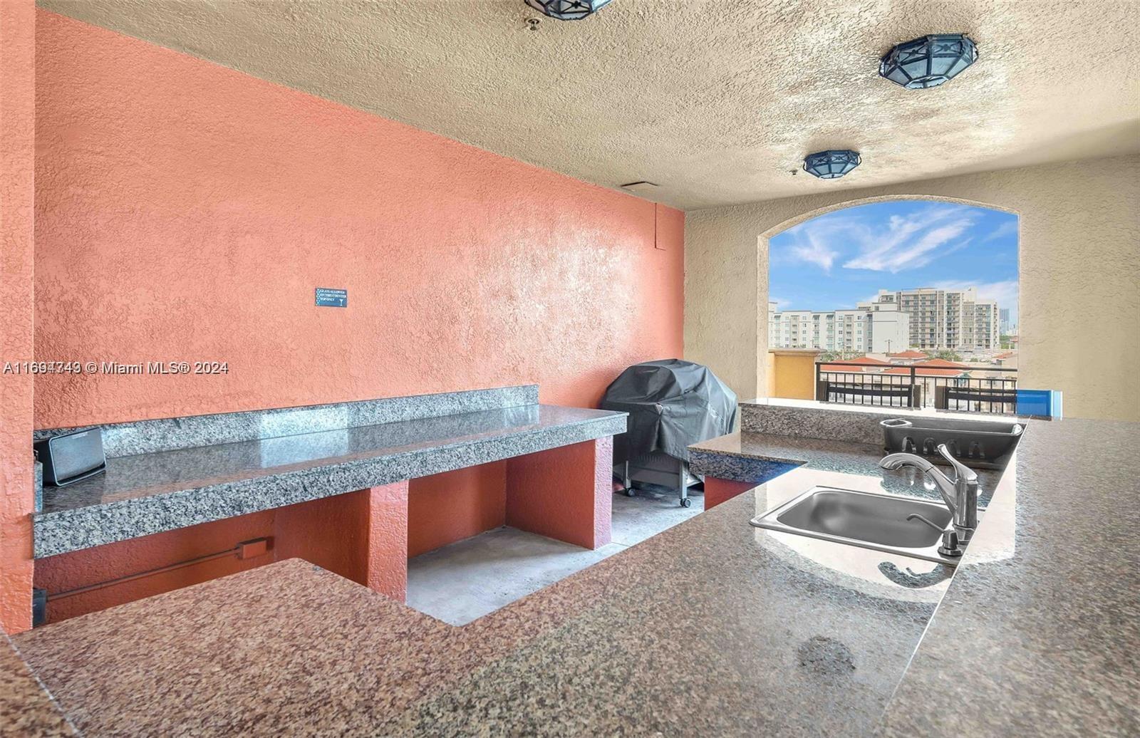 THE PONCE DE LEON CONDO - Residential