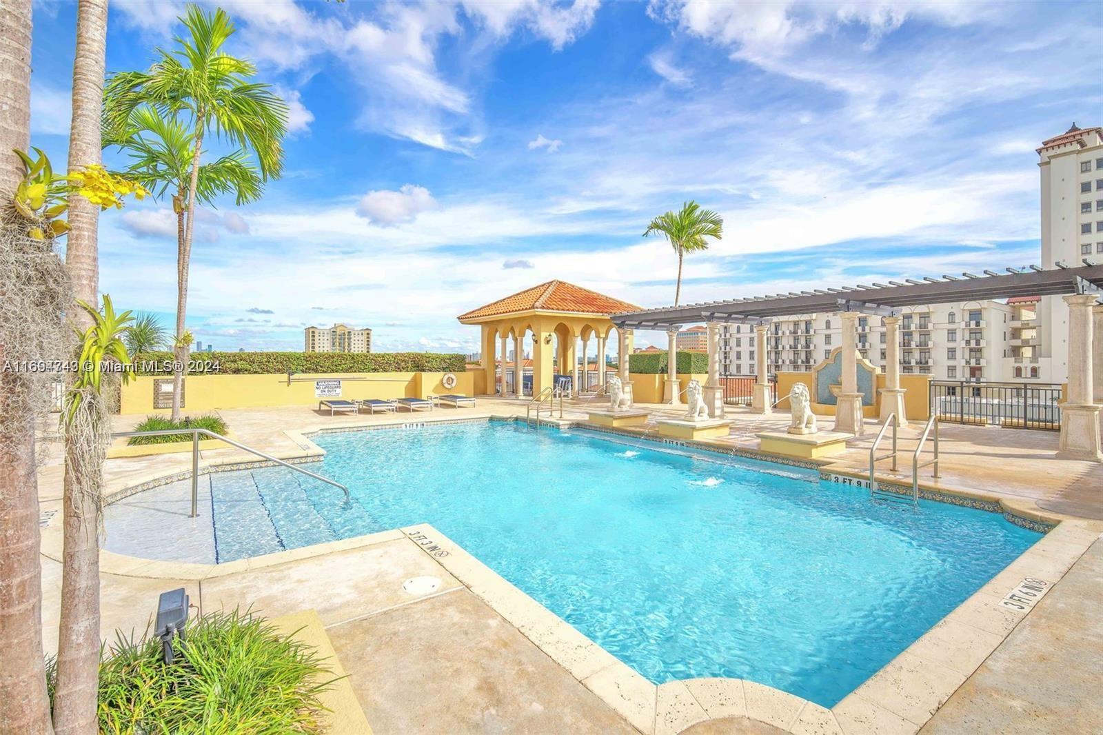 THE PONCE DE LEON CONDO - Residential