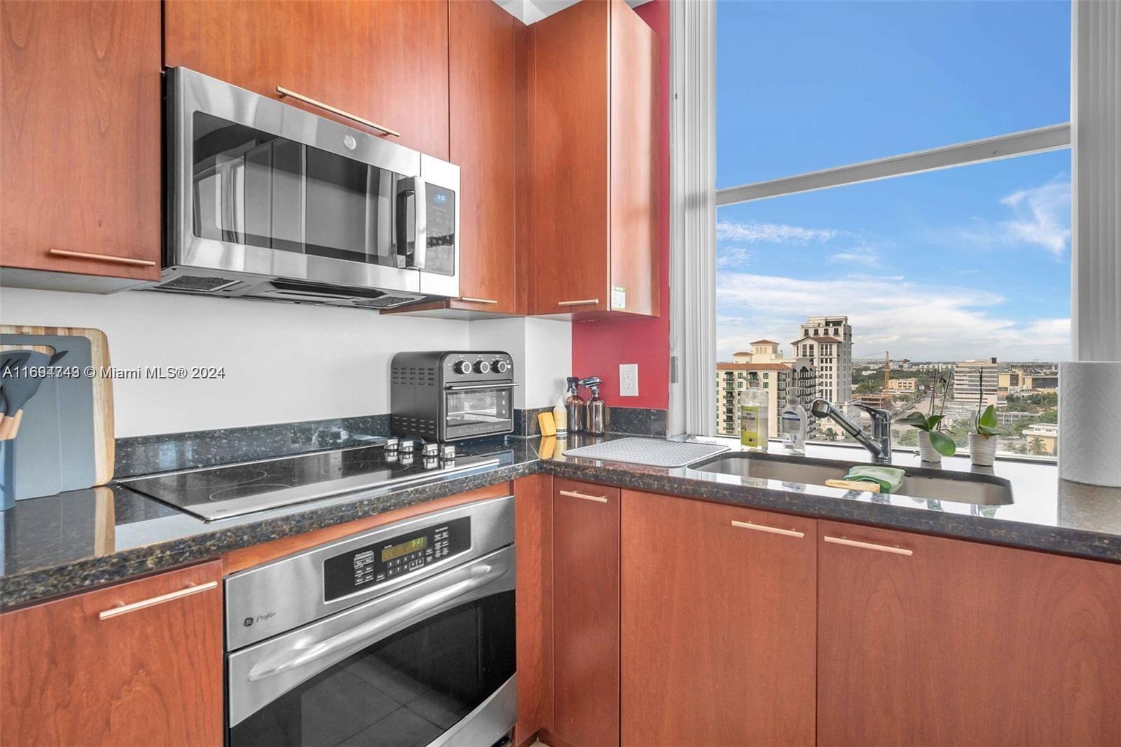 THE PONCE DE LEON CONDO - Residential