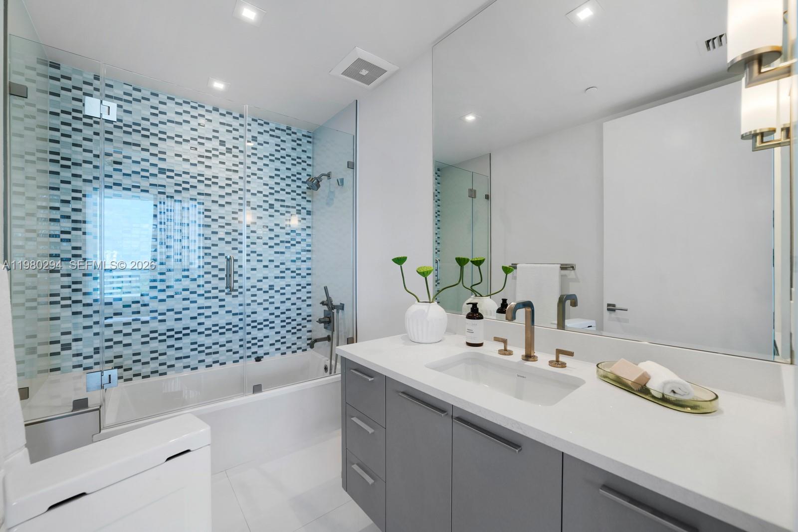THE RESIDENCES AT THE BAT - Residential