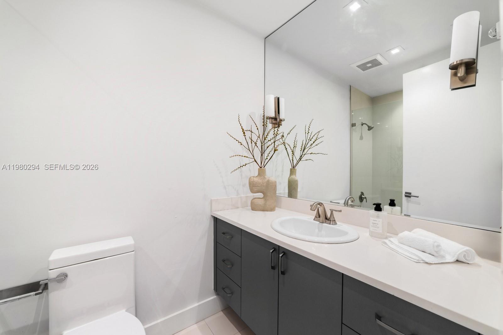 THE RESIDENCES AT THE BAT - Residential