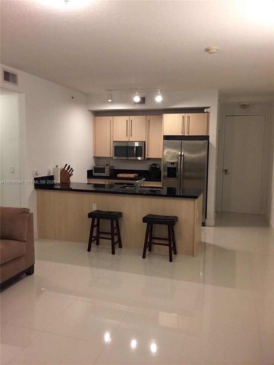 AXIS ON BRICKELL II CONDO - Residential