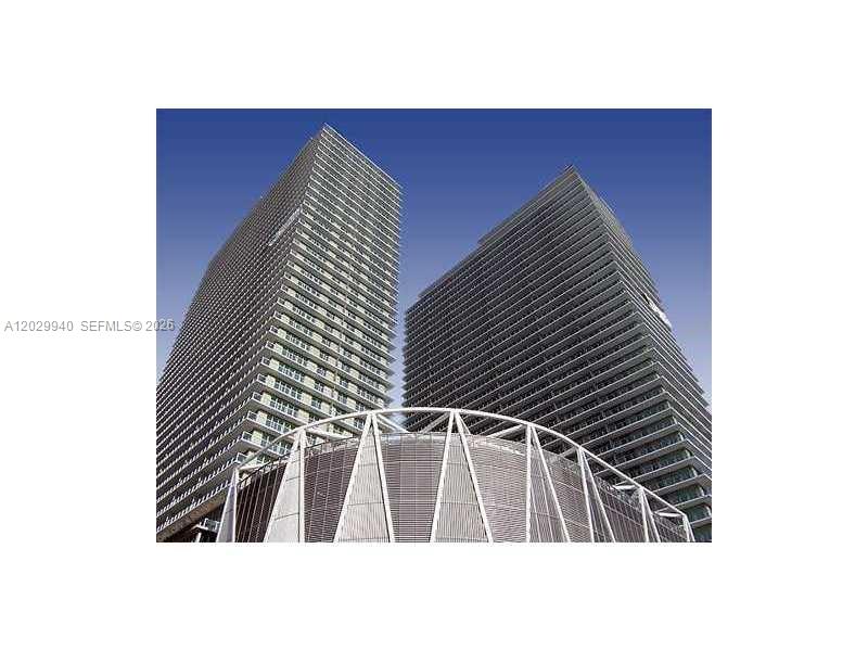 AXIS ON BRICKELL II CONDO - Residential